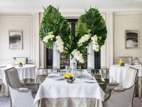 Menu "Truffe noire" au restaurant 2 étoiles Les Abeilles, Shangri La Hotel