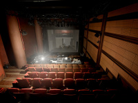 Construire un feu à la Comédie-Française