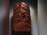 Bûche de Noël 2016 du Plaza Athénée