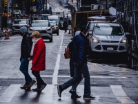 Covid-19 : les contaminations divisées par deux depuis janvier ?