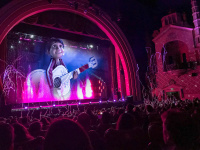 Coco en avant-première et la Féerie des Eaux au Grand Rex