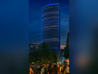 La Tour Montparnasse s'habille de nouvelles lumières
