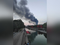 Incendie en cours à Bobigny, 200 pompiers mobilisés