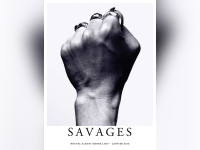 Savages en concert à La Cigale de Paris en 2016
