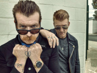 U2 convie les Eagles of Death Metal à l'AccorHotels Arena de Paris