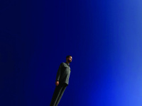 Yanis en showcase à la Fnac Saint Lazare