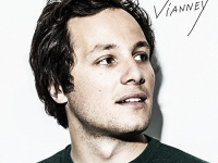 Vianney en concert à l'Olympia à Paris en mars 2021