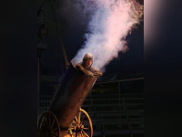 David Dimitri dans L'Homme-Cirque au 104