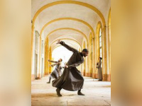 La figure du gisant, spectacle de danse à la Basilique Saint-Denis
