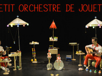 Petit orchestre de jouets au théâtre des Sablons (Neuilly-sur-Seine)