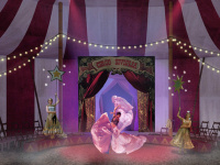 Une Carmen, étoile du cirque, au théâtre des Champs-Élysées