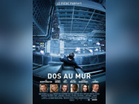 Dos au mur