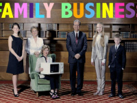 Family Business investit le Chalet Society