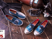 Paul Sperry présente deux paires en collaboration avec Jaws