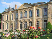 Le Défilé Dior printemps-été 2020 au Musée Rodin