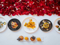 Saint Valentin 2021 à Paris : le menu de dîner romantique à emporter du Peninsula