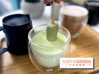 Insolite : ce glacier parisien propose des petits bâtonnets glacés à fondre dans du lait