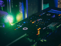 Coronavirus : les discothèques réclament une réouverture le 30 juin