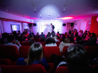 Le Red Comedy : des soirées stand-up au 123 Sebastopol