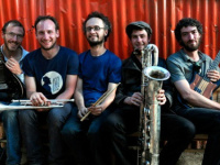 Concert gratuit d'Arat Kilo et Mamani Keita pour le lancement du magazine Ebdo