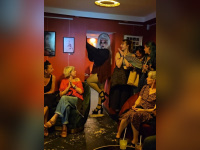 Halloween 2025 : La Reine Sanguinaire, le jeu de rôle drag extravagant au Speechless