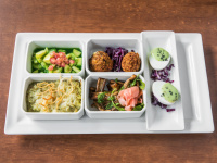 Mythologie, le restaurant qui allie vins, tapas et bento