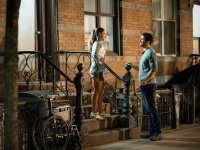 "Prise au jeu" sur Netflix : comédie romantique avec Gina Rodriguez et Tom Ellis