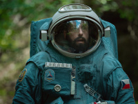"Spaceman" : un voyage intergalactique avec Adam Sandler sur Netflix