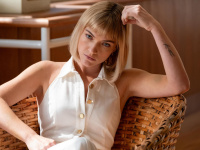 "Meurtres et Autres Complications" : série à suspens avec Violett Beane sur Disney+ 