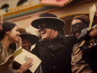 La série Zorro avec Jean Dujardin sur Paramount+ à en septembre 2024