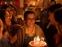 Les Cadeaux : une comédie festive avec Chantal Lauby, Gérard Darmon et Camille Lellouche