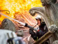 Notre-Dame brûle : le drame historique de Jean-Jacques Annaud