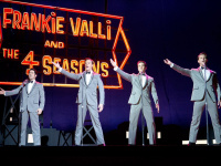 Jersey Boys : John Lloyd Young, Vincent Piazza, Erich Bergen, Michael Lomenda