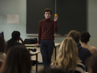 Un Métier Sérieux : Thomas Lilti explore l'enseignement avec Vincent Lacoste et François Cluzet