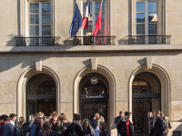 Coronavirus : SciencesPo Paris ferme ses portes après la détection d'une quarantaine de cas positifs