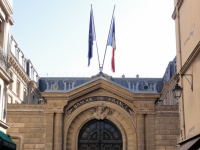 Covid-19 : avec le reconfinement, le PIB devrait chuter de 12% en novembre selon la Banque de France