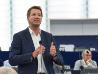 Présidentielle 2022 : Yannick Jadot remporte la primaire des écologistes 