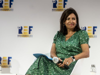 Présidentielle 2022 : à peine lancée, la campagne d'Anne Hidalgo bat déjà de l'aile