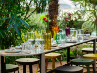 Oceania Paris Porte de Versailles, un hôtel 4* avec piscine et jardin-terrasse de 700m2 