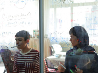 Mother and Child de Saeed Roustaee, en compétition officielle au Festival de Cannes 2025