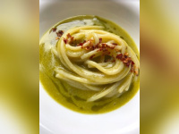 La recette des spaghetti à l'ail, huile et piment d'Uncino