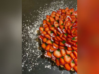 La recette de la tarte aux fraises et son gel de persil du chef Thomas Danigo