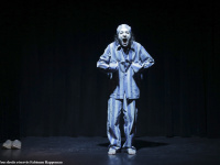 L'Exception : un vibrant hommage à Simone Veil au Théâtre de la Contrescarpe