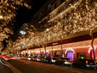 Illuminations de Noël 2020 sur le boulevard Haussmann