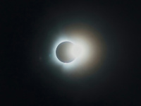 Eclipse du 12 août : peut-on prendre en photo le phénomène avec son smartphone ?