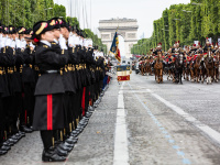 Coronavirus : le défilé du 14 juillet aura t-il lieu cette année ?