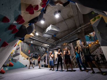 Climb Up Porte d'Italie : la plus grande salle d'escalade ! - GermainHazard CUPI 49424