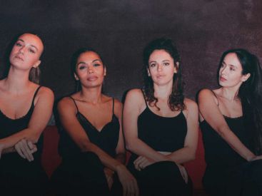 Spectacle à Paris : Amelle Chabi et Zoé Marchal dans "Michetonneuse" à l'Apollo dès le 18 janvier