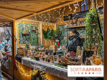 Marché de Noël 2023 au pied de la tour Eiffel - Quai Jacques Chirac