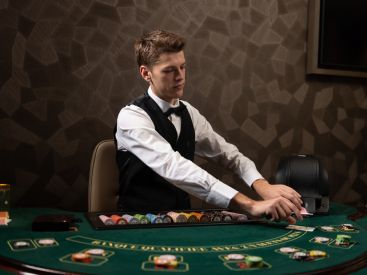 Un croupier du Club Pierre Charron